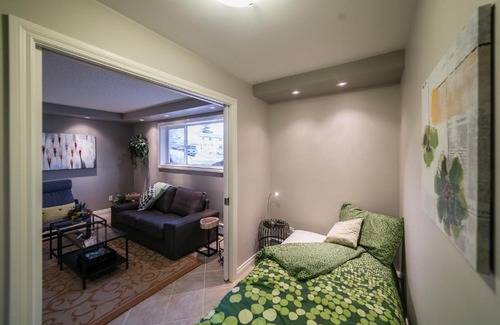 Jasper Place Apartment | Mckinnon Pointe #104