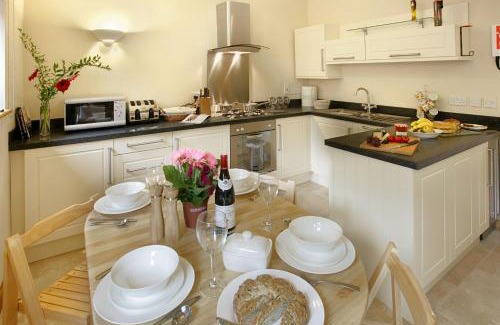 Cinderford House | Meadow Byre