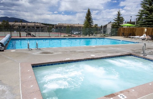 Fraser Condo | Meadow Ridge Court 23-3 2 Bedroom Condo by Redawning