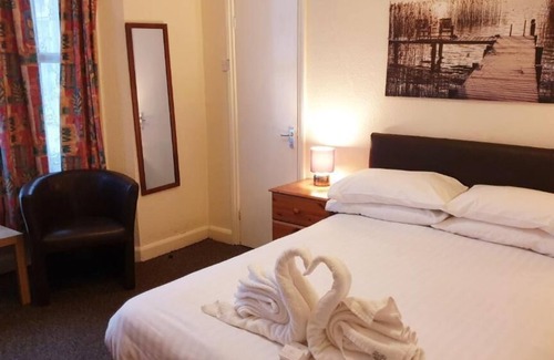 Shanklin Hotel | Medehamstede Hotel