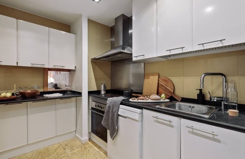 Sarria Apartment | Medes - 2 bedrooms in Sant Gervasi