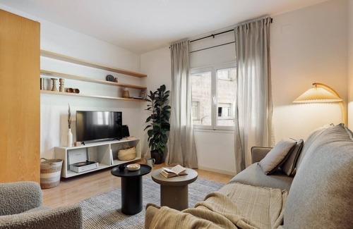 Sarria Apartment | Medes - 2 bedrooms in Sant Gervasi