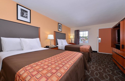 Moylan Hotel | Media Inn and Suites