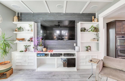 Moncks Corner House | Media Room & Yard: Modern Moncks Corner Home
