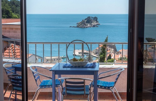 Petrovac Hotel | Medin Apartments