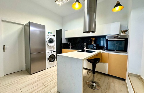 Raval Roig Apartment | Mediterranean charm in Alicante