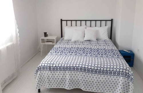 Karaoz Condo | Mediterranean Style Rooftop Apartment For Families at the Alaçatı Center