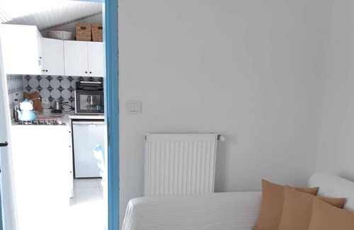 Karaoz Condo | Mediterranean Style Rooftop Apartment For Families at the Alaçatı Center