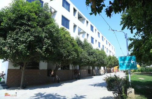 Vrindavan Hotel | Meera Madhav Resort