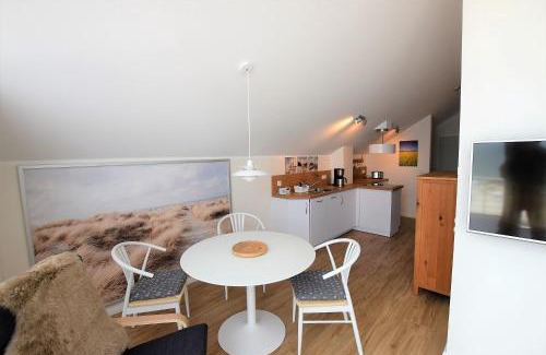 Hohwacht Apartment | Meeresblick-Strandkorb-Haus-3-WE-46