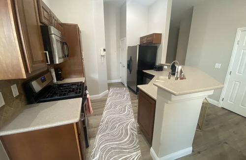Enterprise House | Meet Tom, the stylish townhouse!