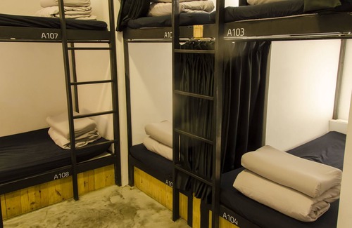 Wanhua Hotel | Meetingmates Hostel