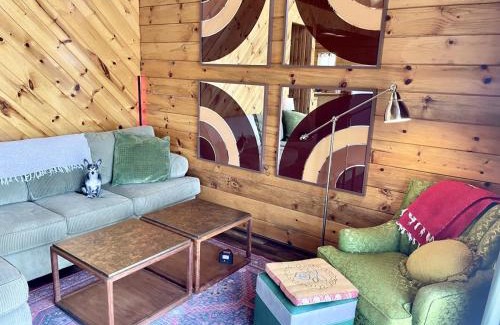 Pinehurst Ski Chalet | Megans Mountain Getaway