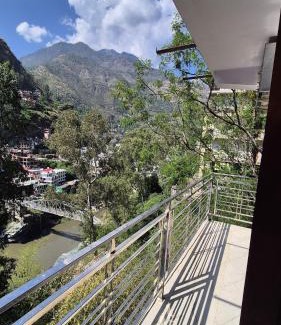 Jhakri House | MEHTA Guest House