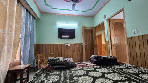 Jhakri House | MEHTA Guest House