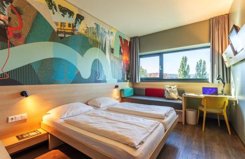 Bohnsdorf Hotel | MEININGER Hotel Berlin Airport