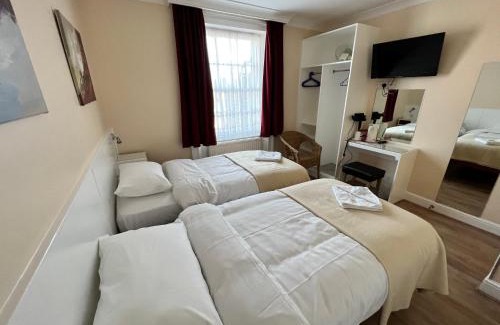 Pimlico Hotel | Melbourne House Hotel