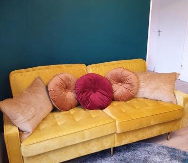 Buer Apartment | Melody Apartment mit E-Ladesäule und mobiler Klimaanlage