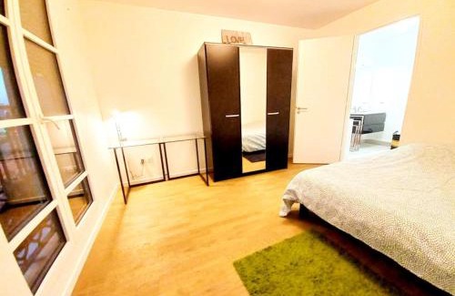 Clamart Apartment | Melody Clamart, 25 min de Paris, Tramway 6, Parking