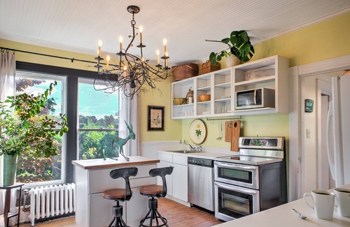 Lynn Apartment | Melrose House Unit B: Cozy Tryon Home Near Downtown & Blue Ridge Trails