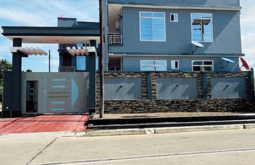Dar es Salaam House | Mena's happy homenn