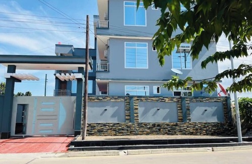 Dar es Salaam House | Mena's happy homenn