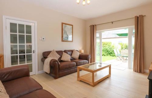 Llanfairpwllgwyngyll House | Menai Cottage