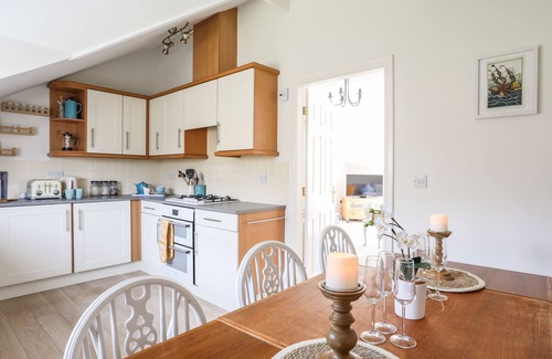 Y Felinheli Cottage | Menai View