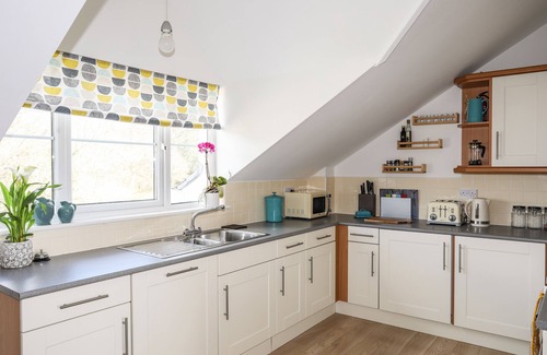 Y Felinheli Cottage | Menai View