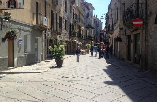 Tempio Pausania Apartment | Menhir