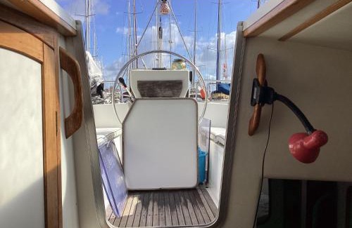 Lisbon Boat Rental | Merak