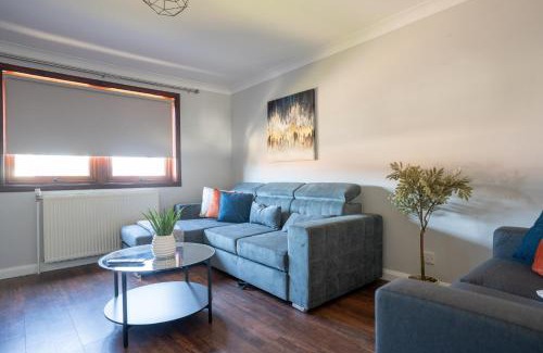 Kincardine Apartment | Mercer Apartment