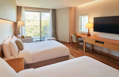 Jungmun Hotel | Mercure Ambassador Jeju