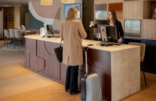 Appoigny Hotel | Mercure Auxerre Autoroute du Soleil