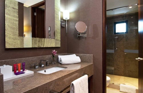 Chico Norte III Hotel | Mercure Bogotá Calle 100