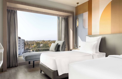 Chandigarh Hotel | Mercure Chandigarh Tribune Chowk