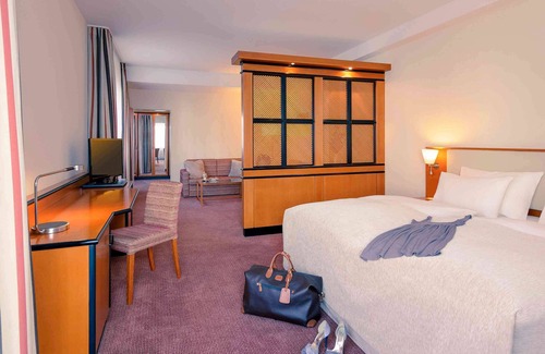 Stadtmitte Hotel | Mercure Düsseldorf City Center