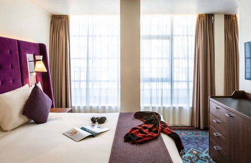 Cathedrals Hotel | Mercure London Bridge