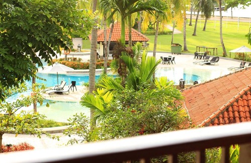 Pineleng Hotel | Mercure Manado Tateli Resort and Convention
