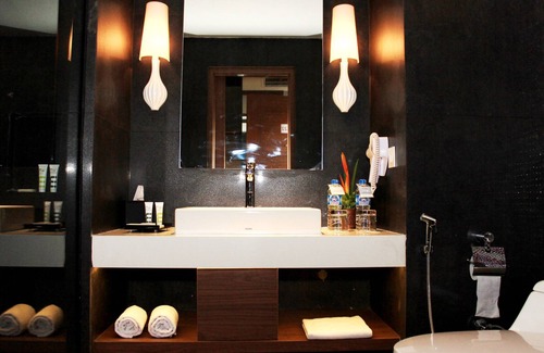 Pineleng Hotel | Mercure Manado Tateli Resort and Convention