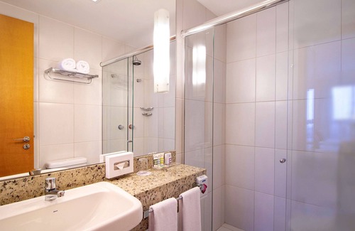 Caminho das Arvores Hotel | Mercure Salvador Boulevard