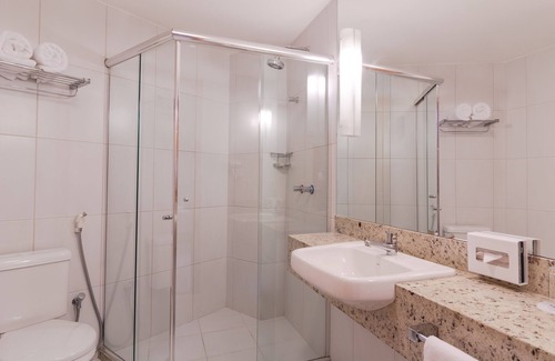 Caminho das Arvores Hotel | Mercure Salvador Boulevard