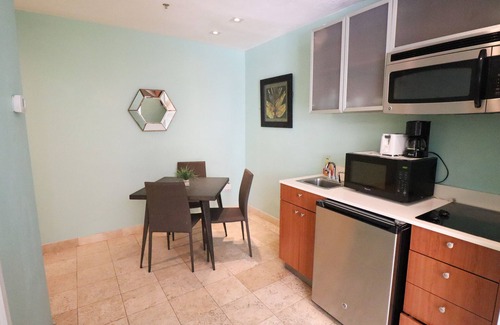 South of Fifth Apartment | Mercury Apart Hotel