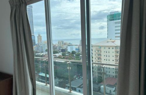 Bambalapitiya Apartment | MercuryFM 106 House - 45 Alfred House Garden Colombo 03 -Apt 11-5