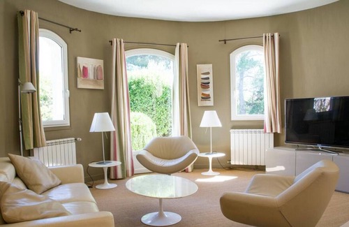 Aiguelongue Villa | Meric · Family home with pool in Montpellier