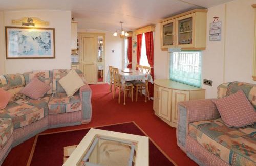 Limavady House | Meric Stone Holiday lets Caravan 1