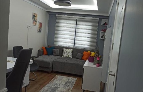 Kagithane Apartment | Merkezi Konum, Plazada Lüks Daire, Her yere Yakın