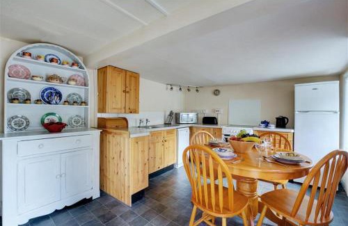 Lostwithiel House | Merlin Cottage