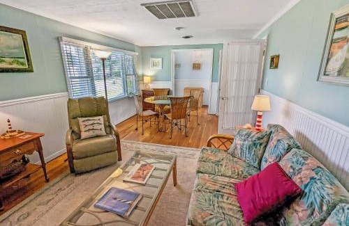 Chincoteague House | Mermaid Crossing - Pet friendly, waterfront with dock!