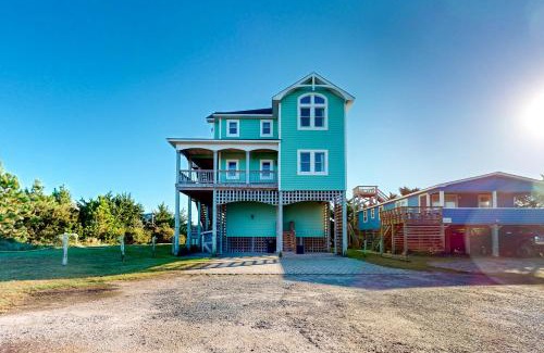 Salvo House | Mermaid's Lair